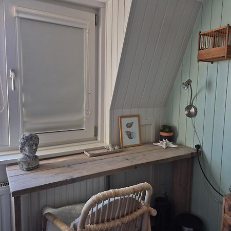 B&B De Wadvaarder Midsland Exterior foto