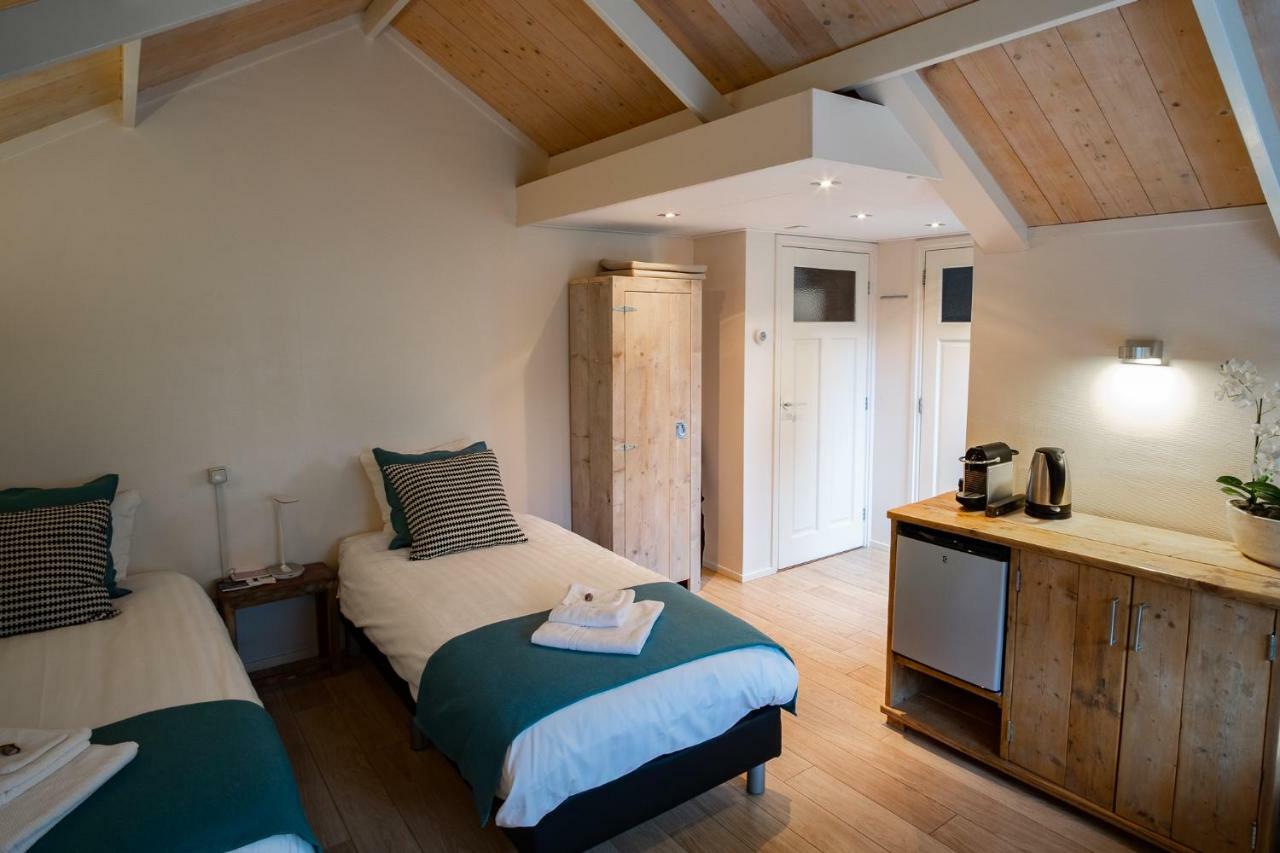B&B De Wadvaarder Midsland Exterior foto
